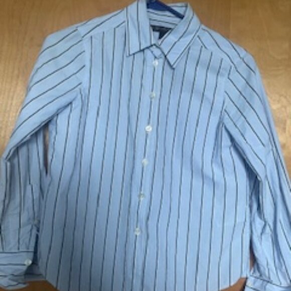 Banana Republic Button Down Shirt - Picture 2 of 5